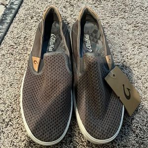 Olukai men’s shoes NWT size 8